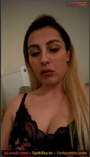 Ceylan Ajans ifşa Efsane hatun amcığına parmak soktu